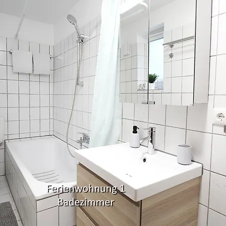 3 Zimmerwohnung In Wuerzburg Naehe Uniklinik, Free Parking Exterior foto