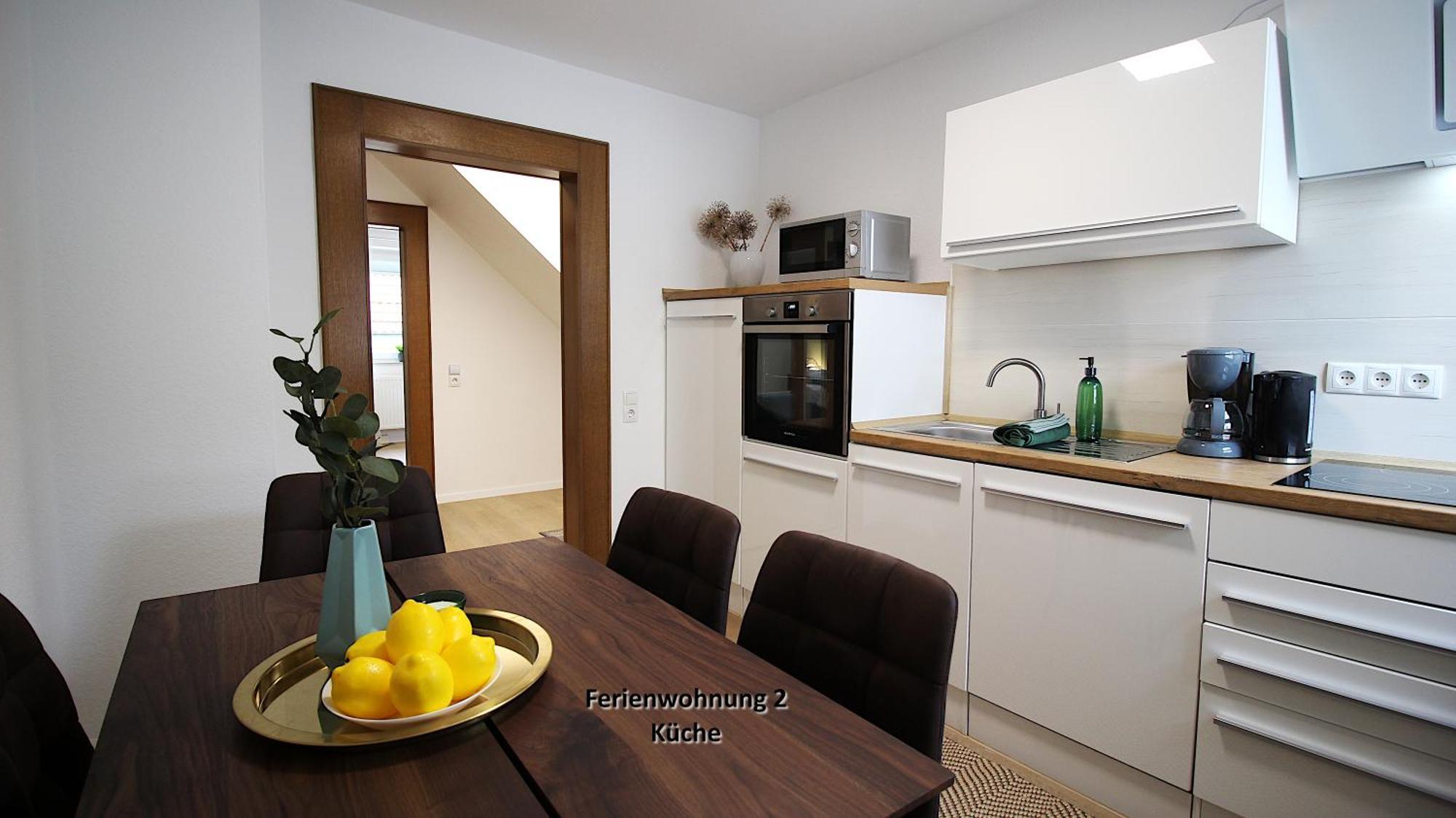3 Zimmerwohnung In Naehe Uniklinik, Free Parking